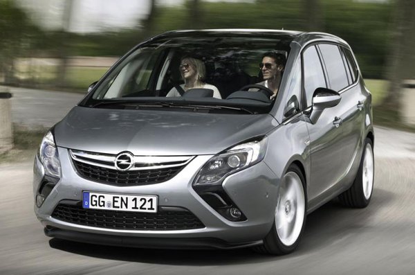 Opel ���������� 200-������� Zafira Tourer