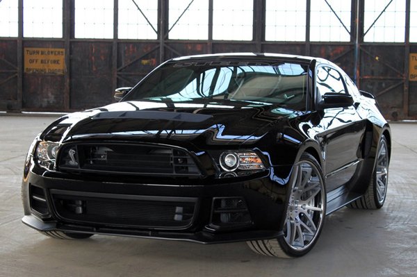 Ford Mustang ������� ����� �� Steeda Autosports