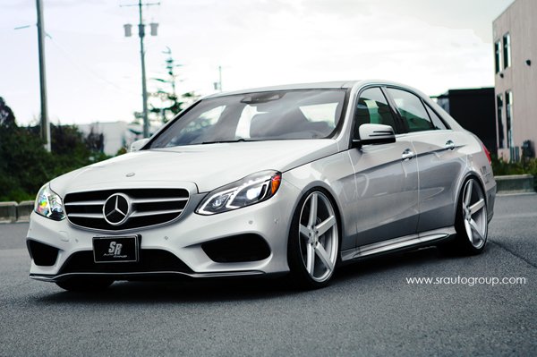 Mercedes-Benz E550 4Matic �� SR Auto Group