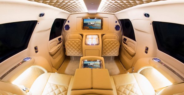 ��������� Cadillac Escalade �� Carisma Auto Design