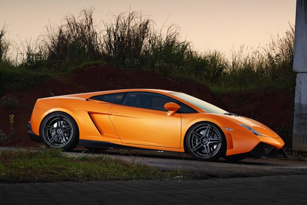 Lamborghini Gallardo LP550 � ������� ADV.1 Wheels